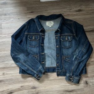 old navy women’s jean jacket (button up)